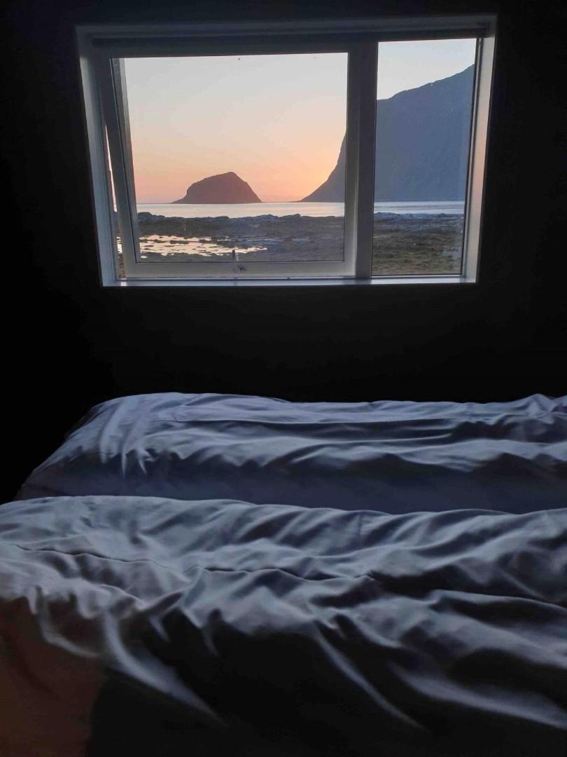 Magic Views And Walking Distance To Best Beaches 레크네스 외부 사진